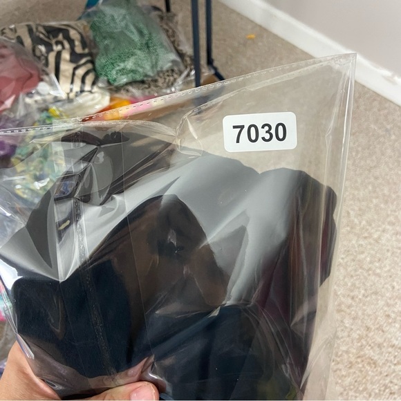 Caroline constant Kenzie ruffle trim top black 17030 - Picture 13 of 13